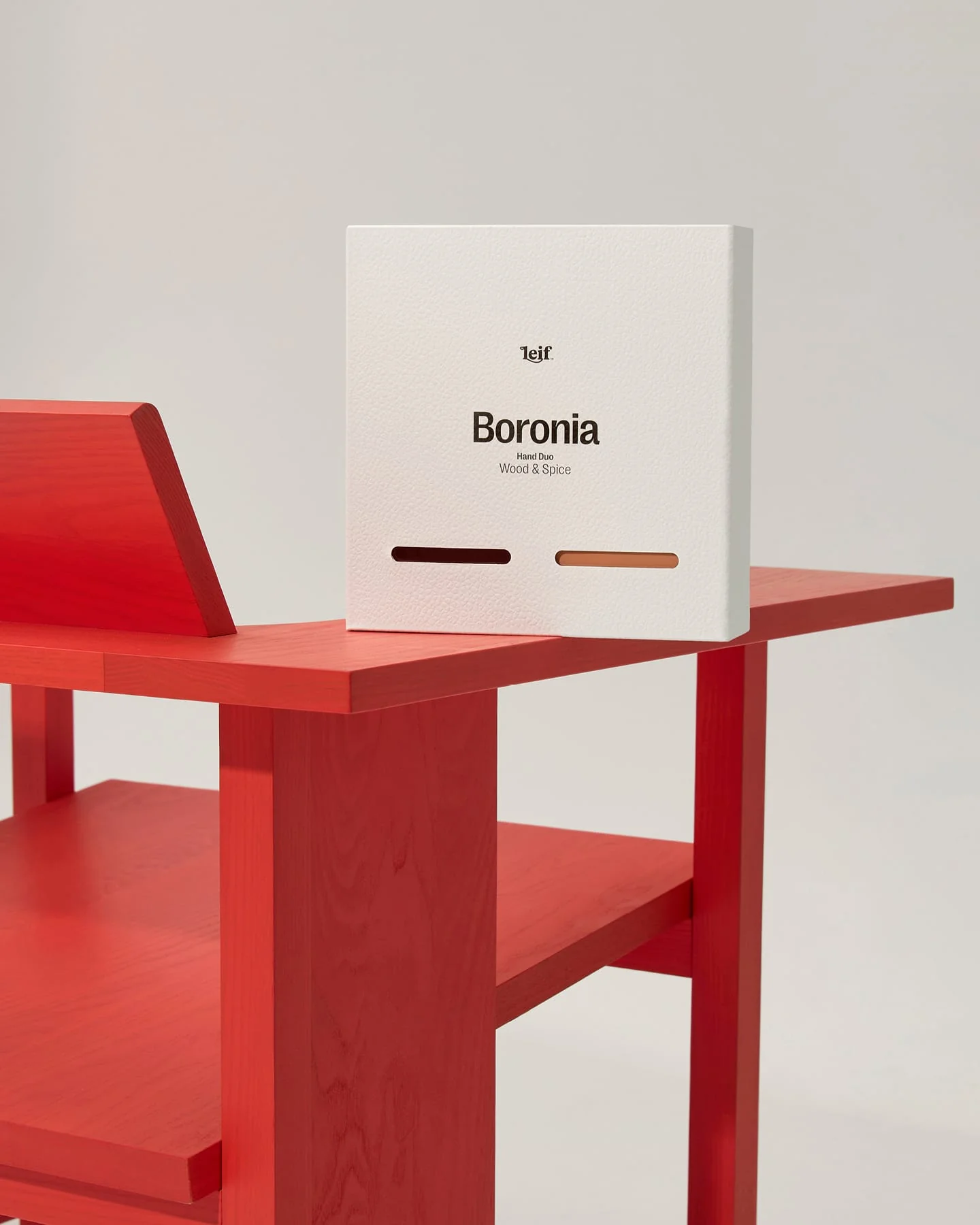 Boronia Hand Duo - Image 3